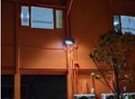 A picture containing indoor

Description automatically generated